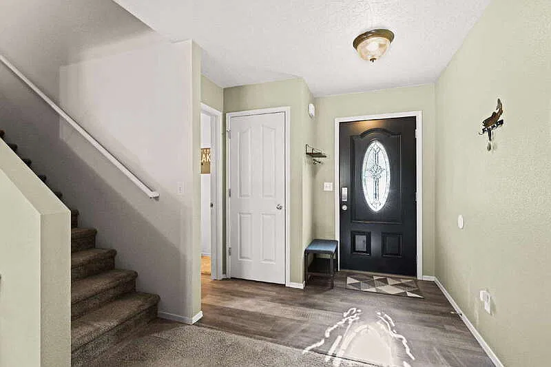 3 bed, 2.5 bath, 1649 sqft, $3,195 — Photo 3