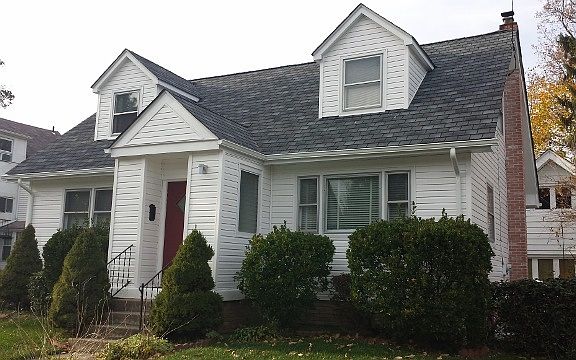 3rd image of 13 E Essex Ave