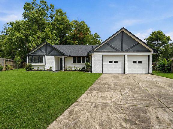 2nd image of 5703 Woodville Ln