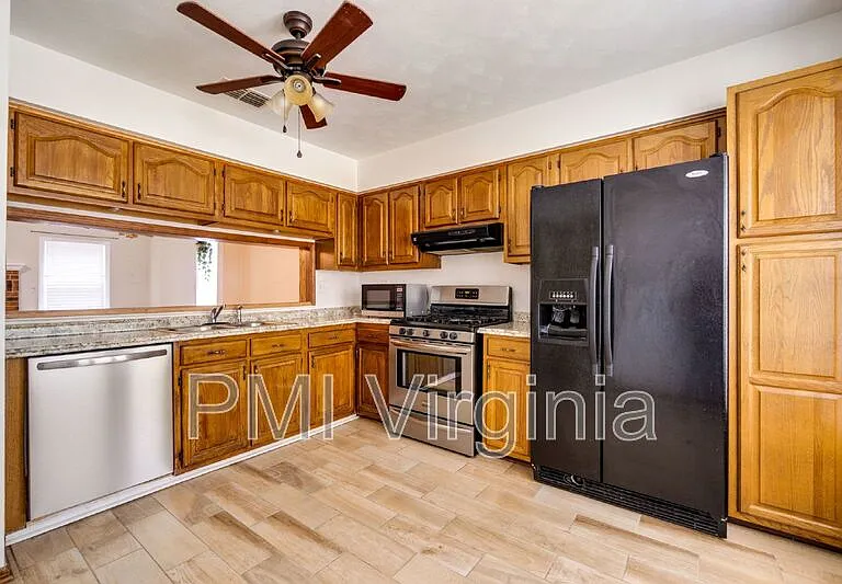 812 Tuition Ct — Photo 6