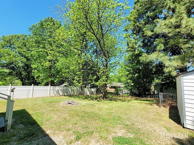 2311 Larkspur Dr — Photo 9