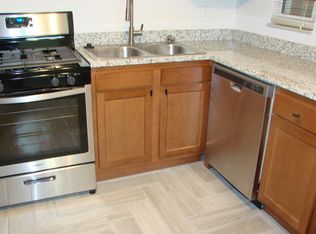 859 Killarney Dr, Pittsburgh, PA 15234