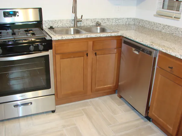 859 Killarney Dr, Pittsburgh, PA 15234