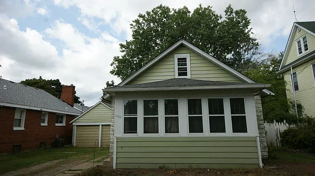 2818 Elizabeth Ave photo 1