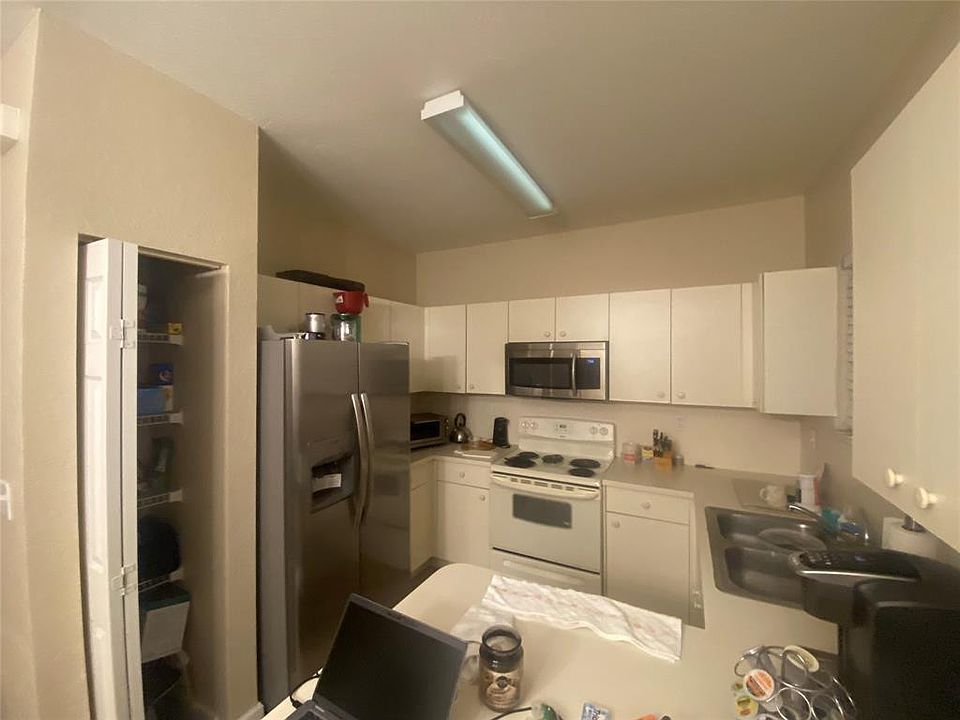 1st image of 374 NE 27th Avenue #101