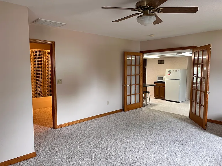 4840 S Point Rd #B — Photo 2