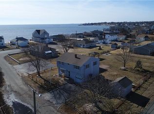 3 Cottage Ave, Old Saybrook, CT 06475