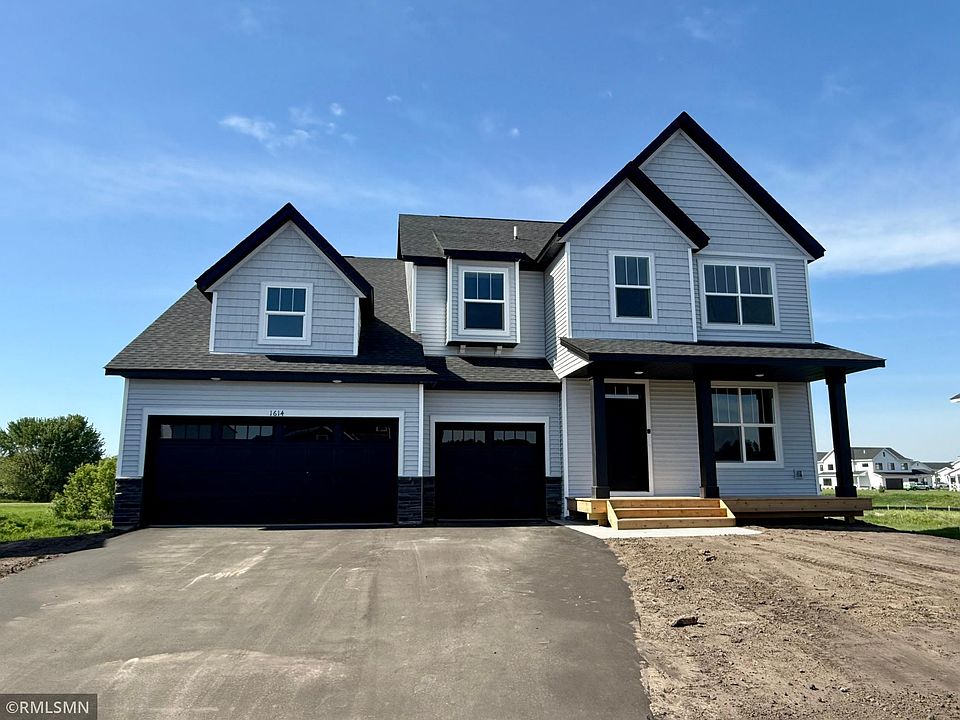 1st image of 1614 Meadows Dr NE