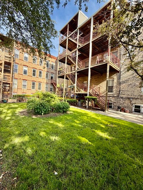 1st image of 1435 N Ashland Ave #3R