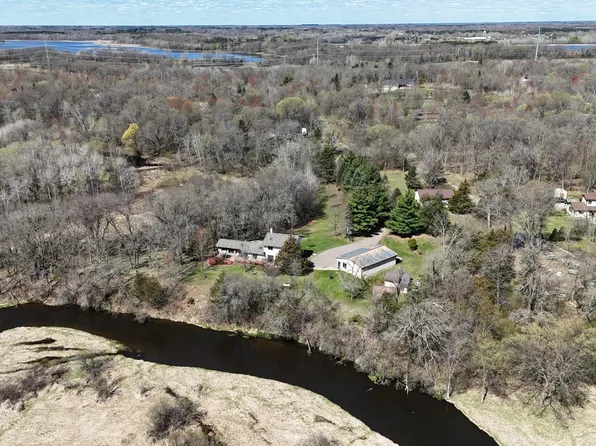 33995 Kale Ave, North Branch, MN 55056