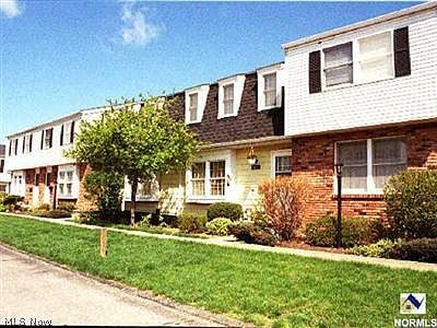 1st image of 7463 Essex Dr