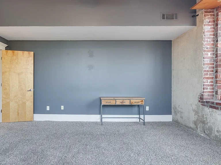 137 E G E Patterson Ave #202 — Photo 21