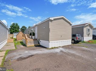 857 Buttonwood Ave, Spring City, PA 19475