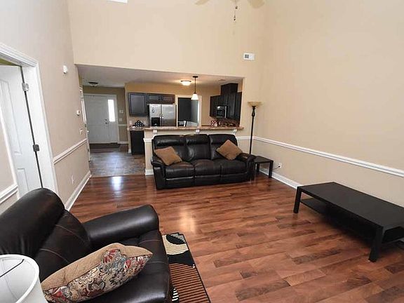 3rd image of 2205-B Sweet Bay Dr