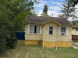 1815 S 2nd Ave N, Lethbridge, AB T1H 0B5