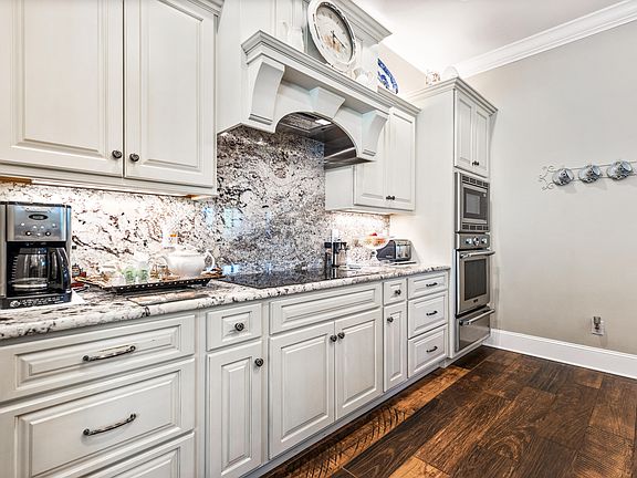 21st image of 1072 Cookson Creek Rd