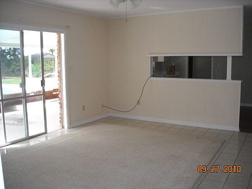 2nd image of 26 Oakdale Rd