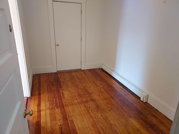 5th image of 14 Summer Ave #2R