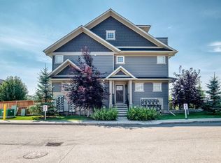 428 N Cranbrook Sq SE, Calgary, AB T3M3E3