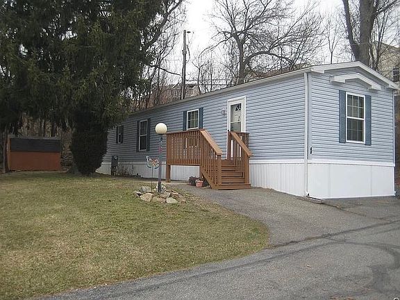 2nd image of 44 F St