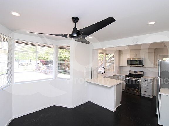 5th image of 117 W 2nd St Unit B
