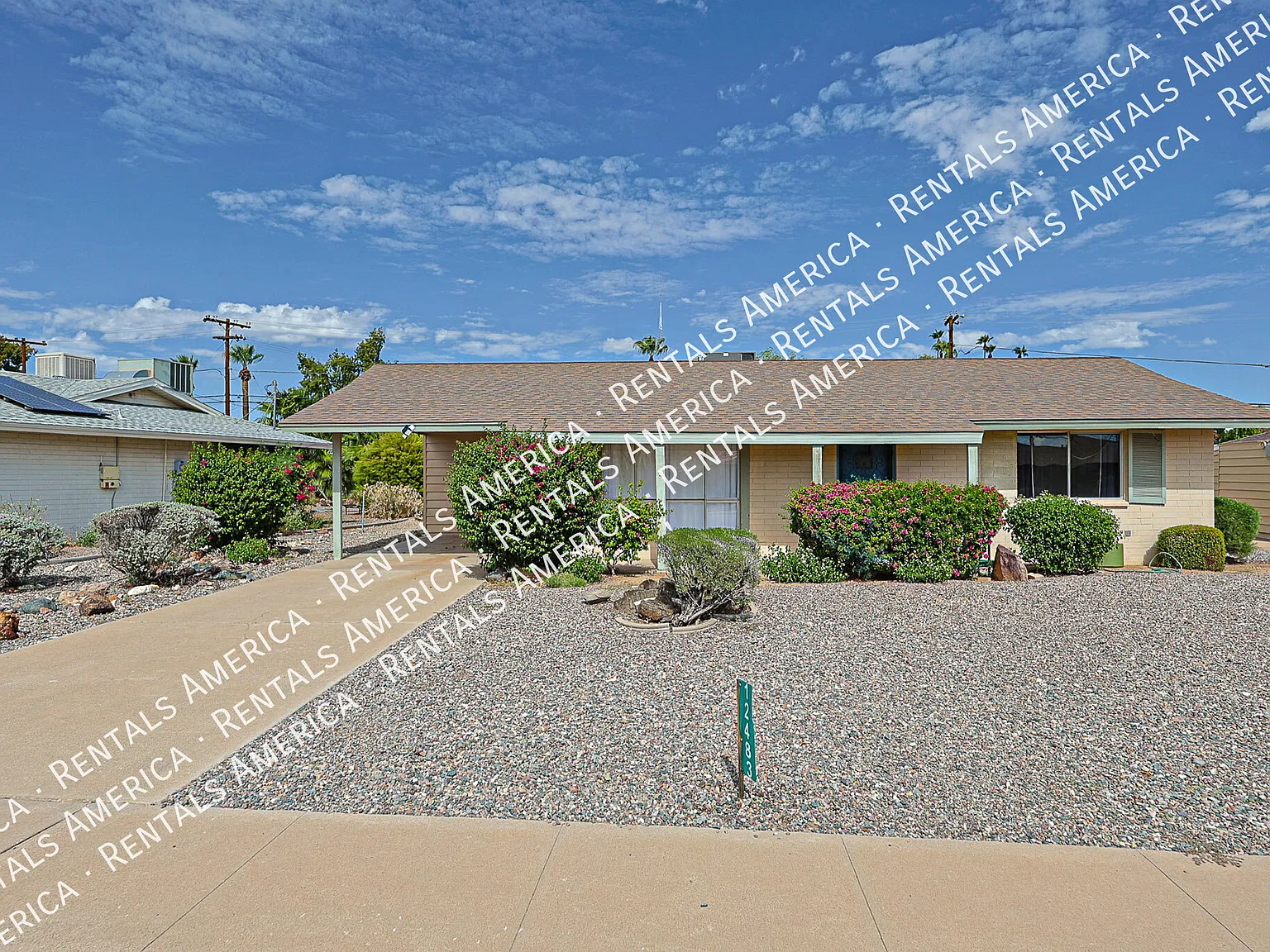 Completely Remodeled Home In 55+ Enjoy Golf Course Views — Photo 2
