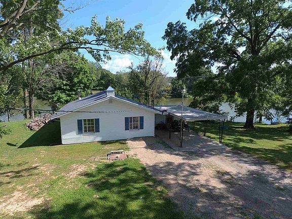 3rd image of 406 N Mohee Dr