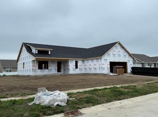 602 Jerin Ct, Fisher, IL 61843