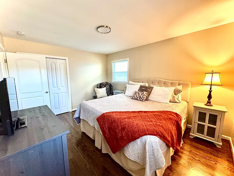 1017 Primrose Dr — Photo 6