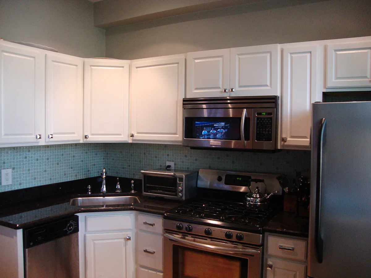 Building Photo - 1027 Washington St #4R