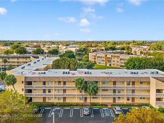 4th image of 6051 NW 61st Ave #14