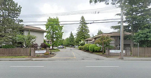 3044 Clearbrook Rd Photo 1