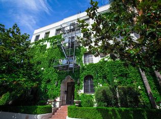 Plaza Cordova, Los Angeles, CA 90005