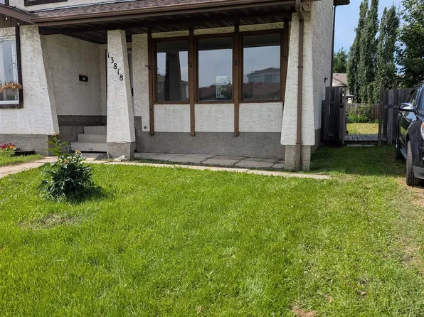 13818 114th St NW, Edmonton, AB T5X 4J1