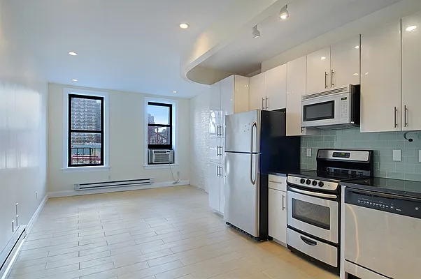 Rented by Corcoran | media 20