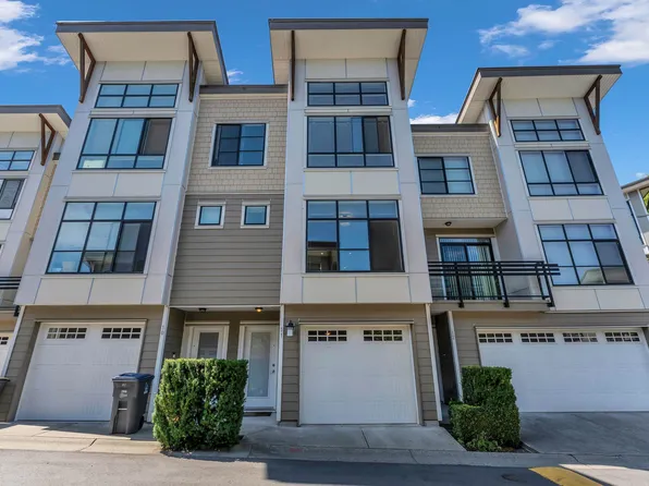 9989 Barnston Dr E #11, Surrey, BC V4N 6N3