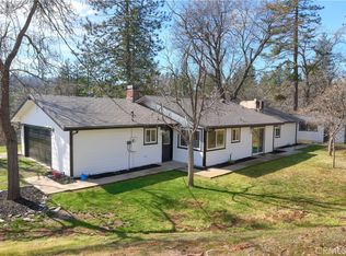 5518 E Whitlock Rd, Mariposa, CA 95338