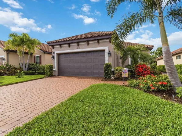 10437 Highland Park Pl, Palmetto, FL 34221