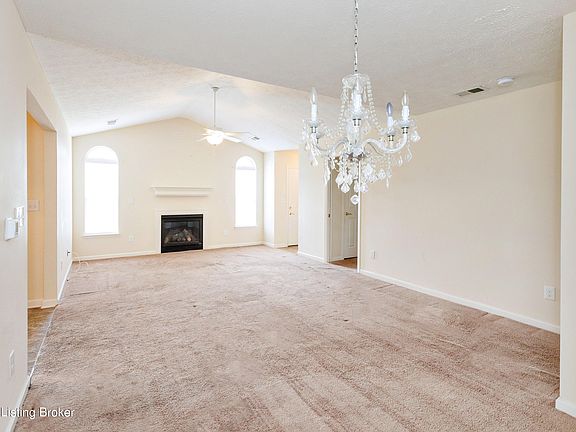2nd image of 5025 Woodridge Lake Blvd