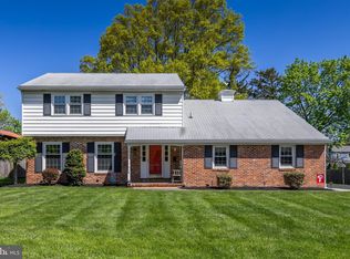 425 Oak Ave, Woodbury Heights, NJ 08097