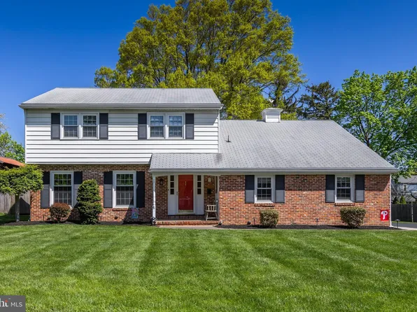 425 Oak Ave, Woodbury Heights, NJ 08097