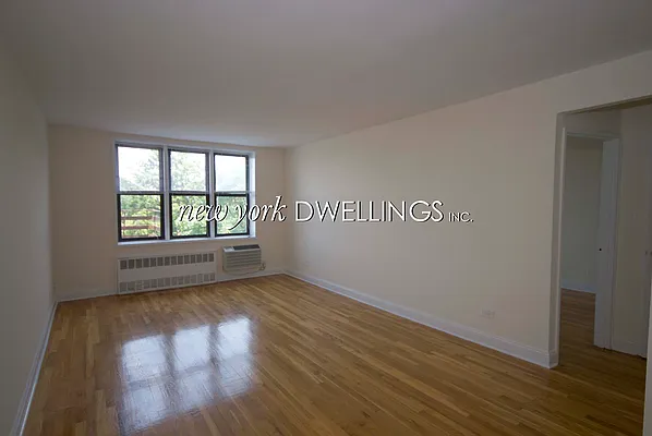 Rented by New York Dwellings LLC | media 35