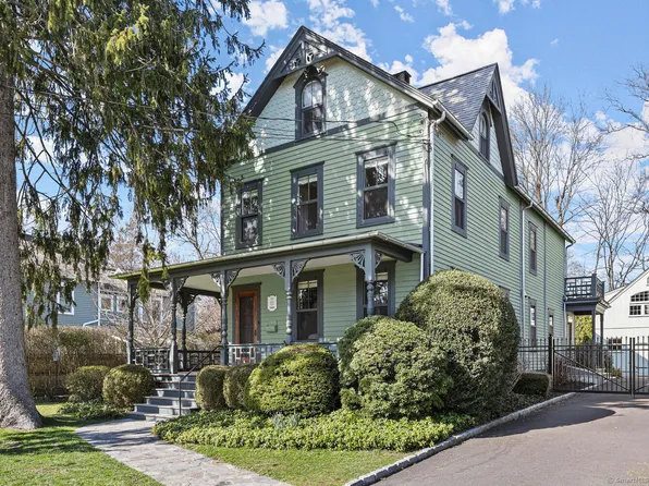 13 McKinley Street, Norwalk, CT 06853