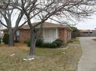 2303 Lido Ln, Arlington, TX 76015