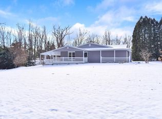 3375 Leffingwell Rd, Canfield, OH 44406