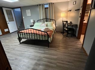 (Undisclosed Address), Enfield, CT 06082