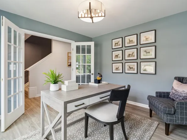 160 Kingfield Dr, Hopkins, SC 29061