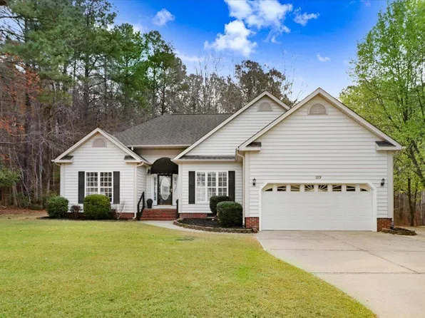 129 Bennett Pl, Clayton, NC 27520