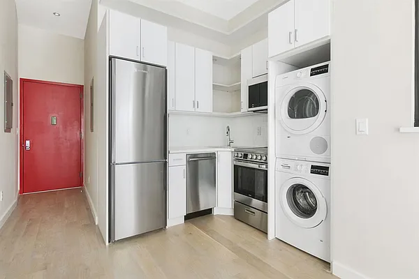 Rented by Citi Habitats | media 16