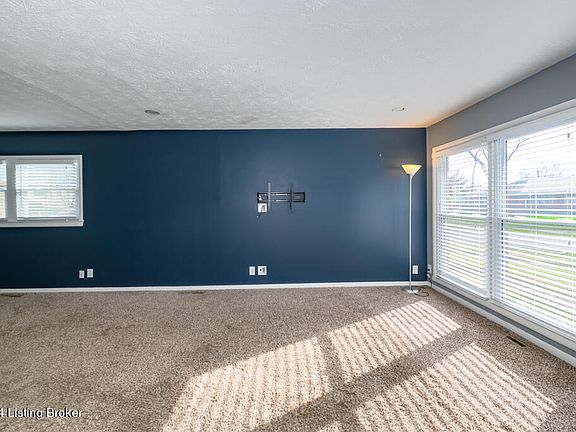 4th image of 2100 Peabody Ln